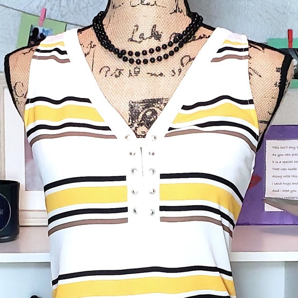 Express Striped V-neck Tank Top - yellow and white, Size XS (0/2) - Picture 2 of 5